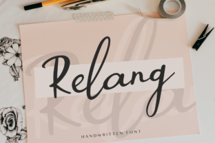 Relang: A Handmade Script Font for Crafters